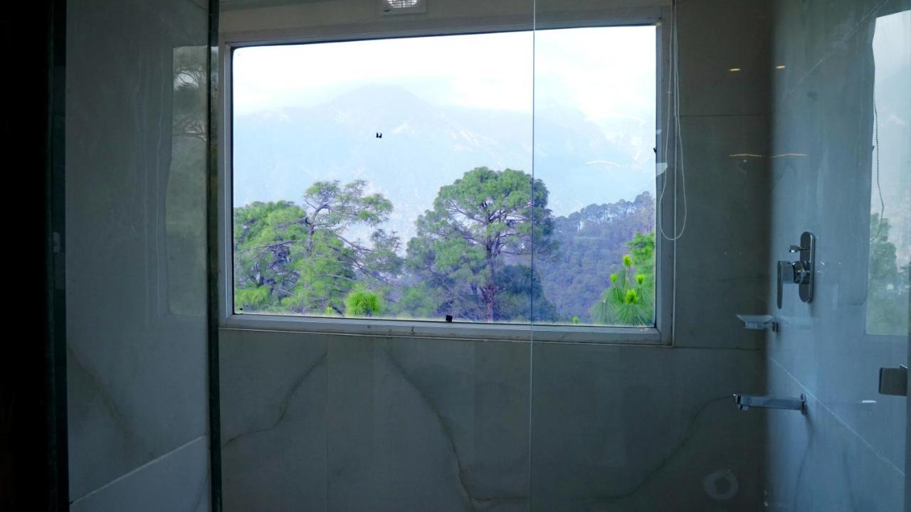 Hotel Saheb'S Castle Mcleodganj マクロード・ガンジ エクステリア 写真