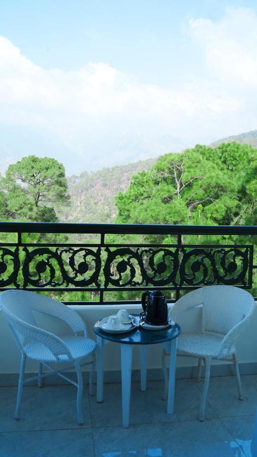 Hotel Saheb'S Castle Mcleodganj マクロード・ガンジ エクステリア 写真