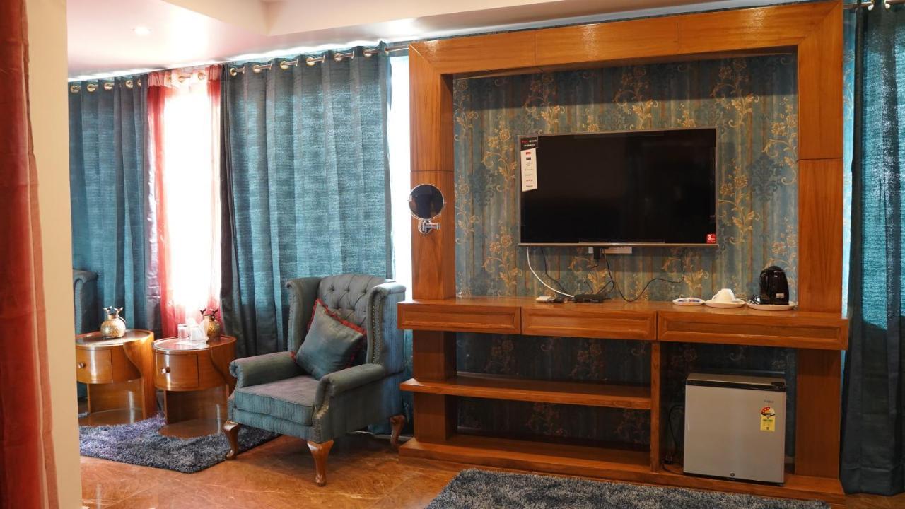 Hotel Saheb'S Castle Mcleodganj マクロード・ガンジ エクステリア 写真